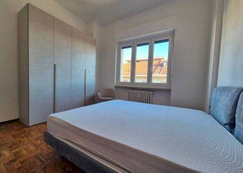 Camera da letto - Bilocale corso Nizza, 53, Cuneo (zona Centro) - foto 6