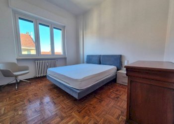 Camera da letto - Two-room apartment corso Nizza, 53, Cuneo (neighborhood Centro) - photo 12