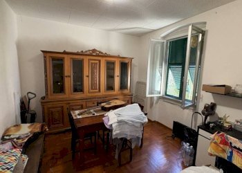 Salone - Quadrilocale all'asta via Gian Battista Gaulli, 13, Genova (zona Marassi) - foto 7