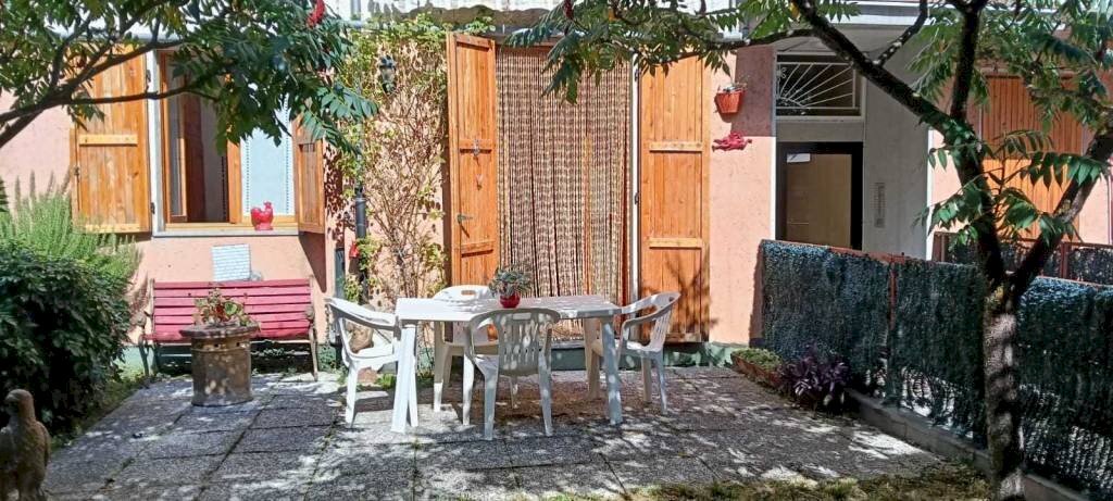 Giardino - Bilocale via Rialdo, 12, Viola - foto 1