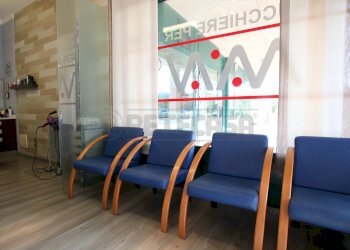 IMG_7582.JPG - Parrucchieri Uomo - Donna Via Monte Lungo, Arcugnano - foto 3