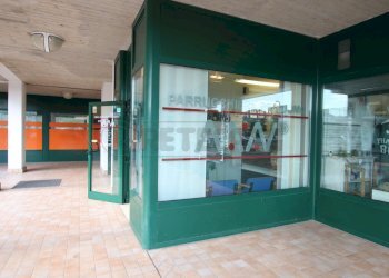 IMG_7603.JPG - Parrucchieri Uomo - Donna Via Monte Lungo, Arcugnano - foto 24