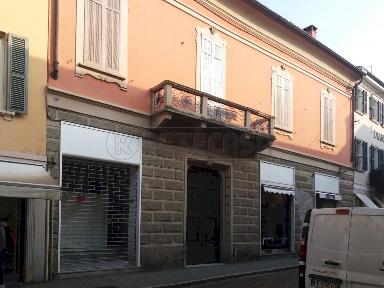 WhatsApp Image 2025-12-17 at 16.19.29 (12).jpeg - Locale Commerciale VIA XX SETTEMBRE, Crema - foto 1