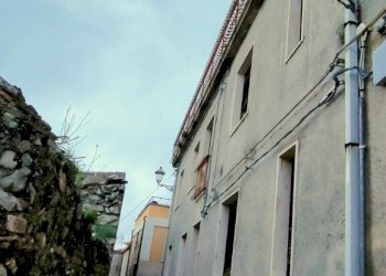 Facciata (9).jpg - Appartamento Via Castello 35, Bova - foto 4