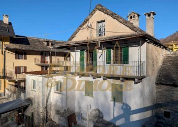 Facciata esterna.jpeg - Villa via beura, Beura-Cardezza - photo 1