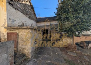 Scala ingresso primo piano.jpeg - Villa via beura, Beura-Cardezza - photo 8