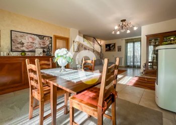 870D5DA6-E19D-40F3-8C98-252F6B9C7D9D.jpeg - Villa a Schiera Castelplanio - foto 10