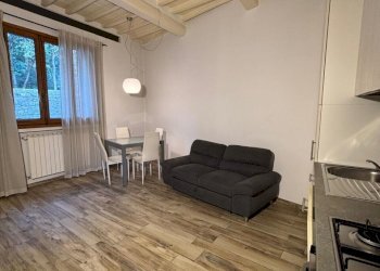 PHOTO-2026-01-07-17-56-143.jpg - Bilocale Piazza Acciaiuoli, Firenze - foto 8