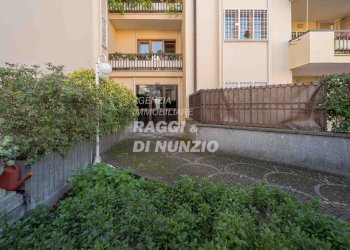 002_WEB.jpg - Mansarda V. Ungheria, Grottaferrata - foto 1