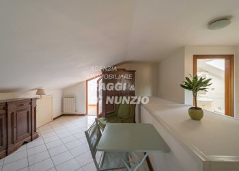 012_WEB.jpg - Mansarda V. Ungheria, Grottaferrata - foto 11