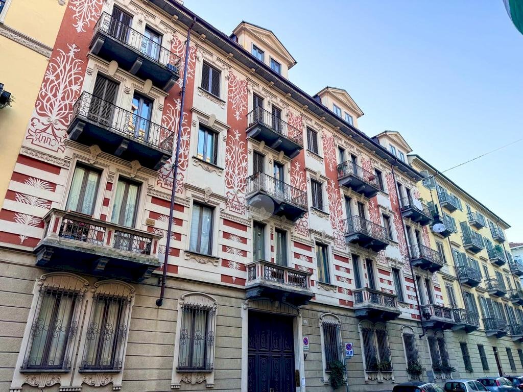 Quadrilocale Via Cesare Lombroso, Torino (zona San Salvario) - foto 1