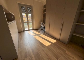 Four-room apartment Via Giuseppe Borsalino, Alessandria - photo 2