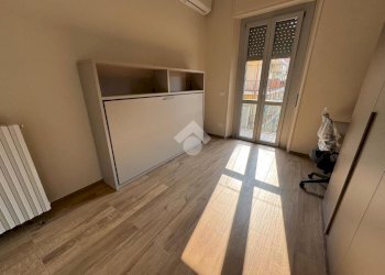 Four-room apartment Via Giuseppe Borsalino, Alessandria - photo 5