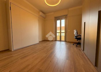 Four-room apartment Via Giuseppe Borsalino, Alessandria - photo 10