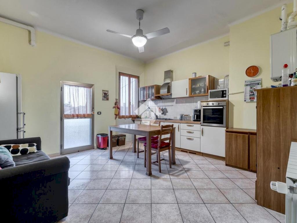 Trilocale Via Oreste Regnoli, Bologna (zona Massarenti) - foto 1