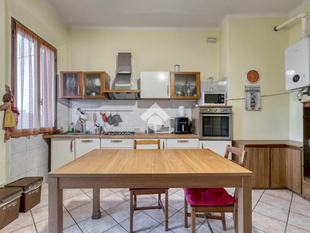 Trilocale Via Oreste Regnoli, Bologna (zona Massarenti) - foto 2