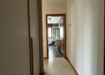 Two-room apartment Via Conte Di Biandrate, Novara - photo 5