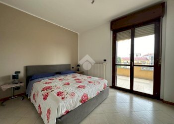 Two-room apartment Via Conte Di Biandrate, Novara - photo 8