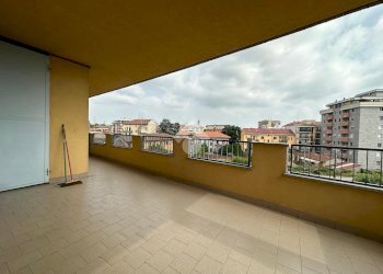 Two-room apartment Via Conte Di Biandrate, Novara - photo 11