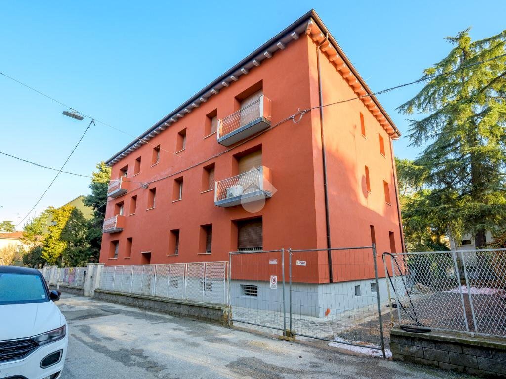 Three-room apartment Via Giovan Battista Cortesi, Bologna (neighborhood Murri) - photo 1