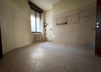 Quadrilocale Via Francesco Crispi, Legnano - foto 25