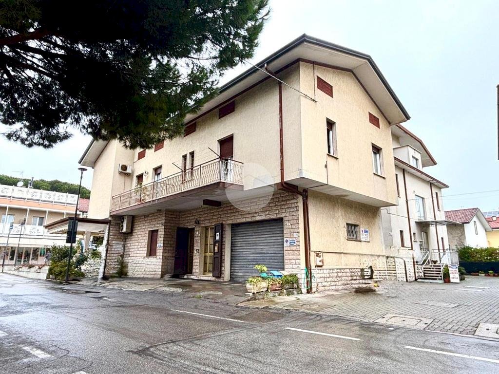 Three-room apartment Via 1º Maggio, Gatteo - photo 1