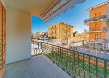 Bilocale Piazza papa giovanni xxiii, Dronero - foto 8