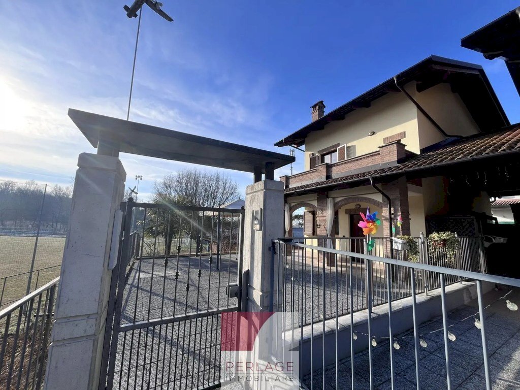 Casa indipendente Sanfrè - foto 1