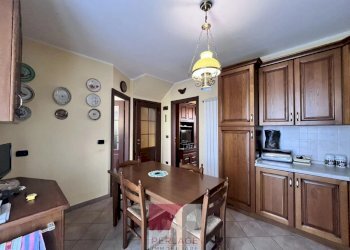 Independent house Sanfrè - photo 8