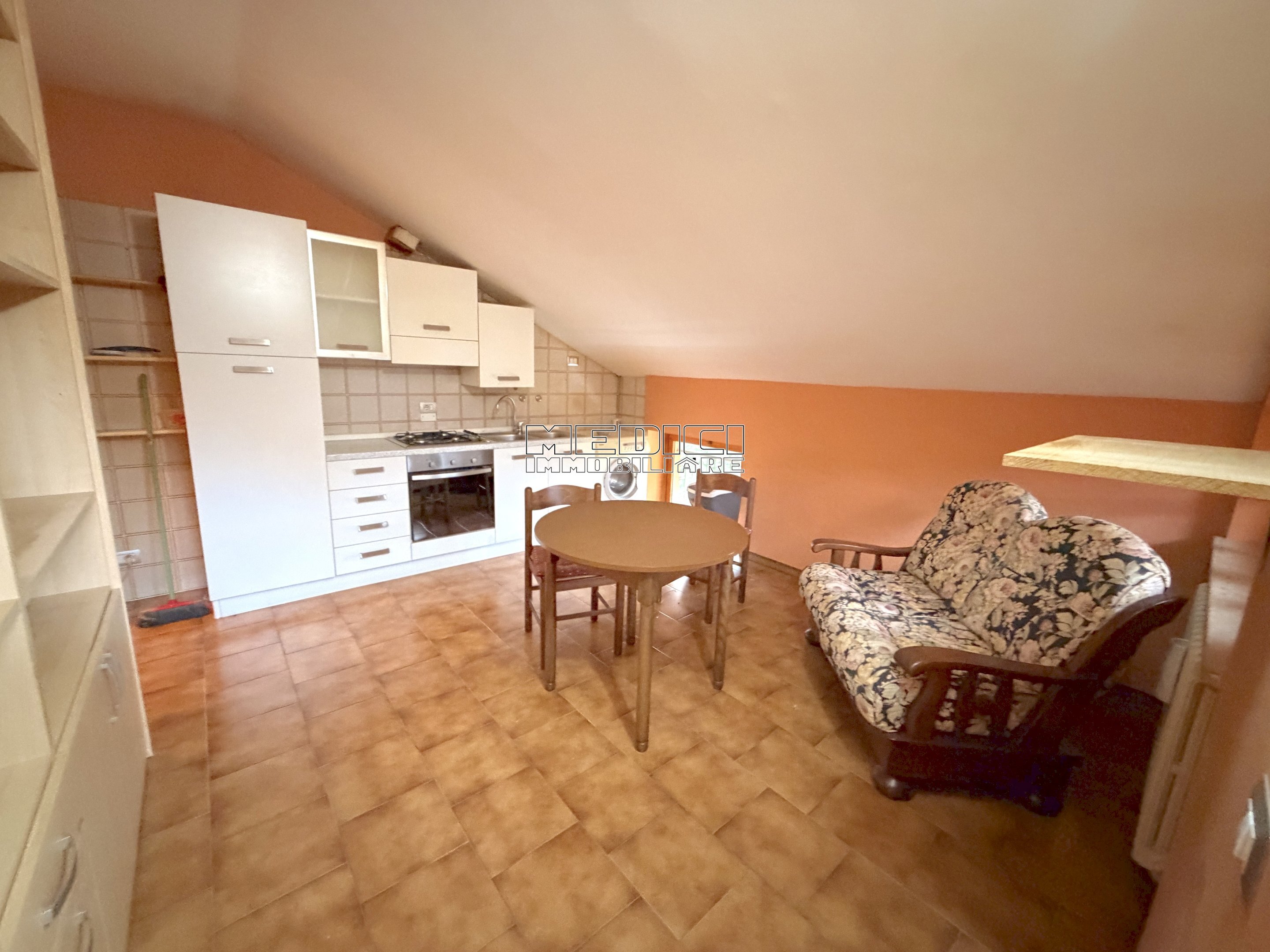 Soggiorno - Mansarda via Calcini, 16, Castagnole Monferrato - foto 2