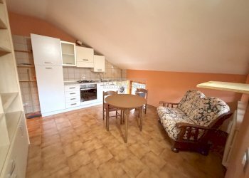 Soggiorno - Mansarda via Calcini, 16, Castagnole Monferrato - foto 2