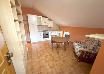 Soggiorno - Mansarda via Calcini, 16, Castagnole Monferrato - foto 5