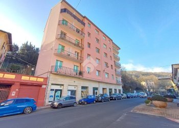 Three-room apartment Corso Italia, Ronco Scrivia - photo 2