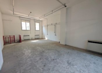 Negozio Piazza di Porta San Felice, Bologna (zona Centro Storico) - foto 5