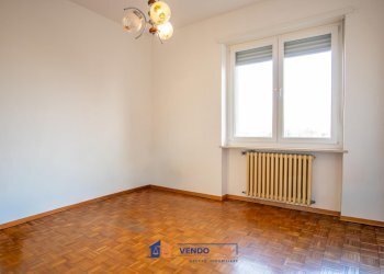 Independent house Polonghera - photo 15