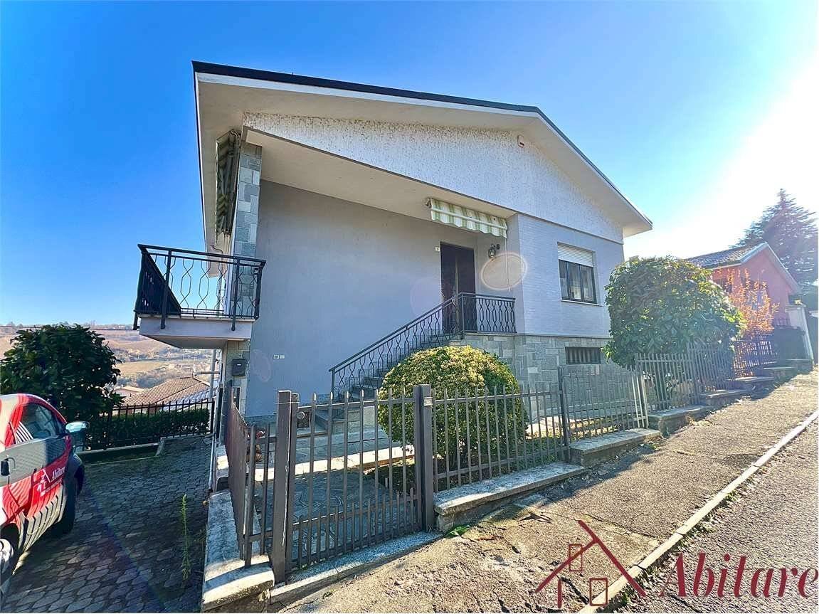 Villa Via guido chiampo, 9, Alba - photo 2