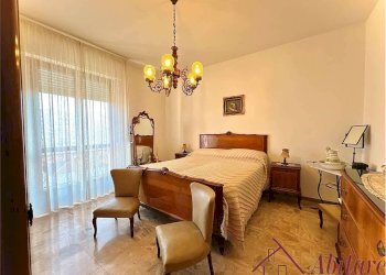 Villa Via guido chiampo, 9, Alba - photo 26