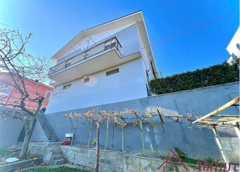 Villa Via guido chiampo, 9, Alba - photo 39