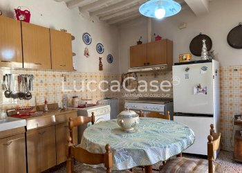 Portion of a house Villa Basilica - photo 2