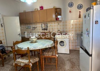 Portion of a house Villa Basilica - photo 3