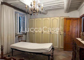 Portion of a house Villa Basilica - photo 13