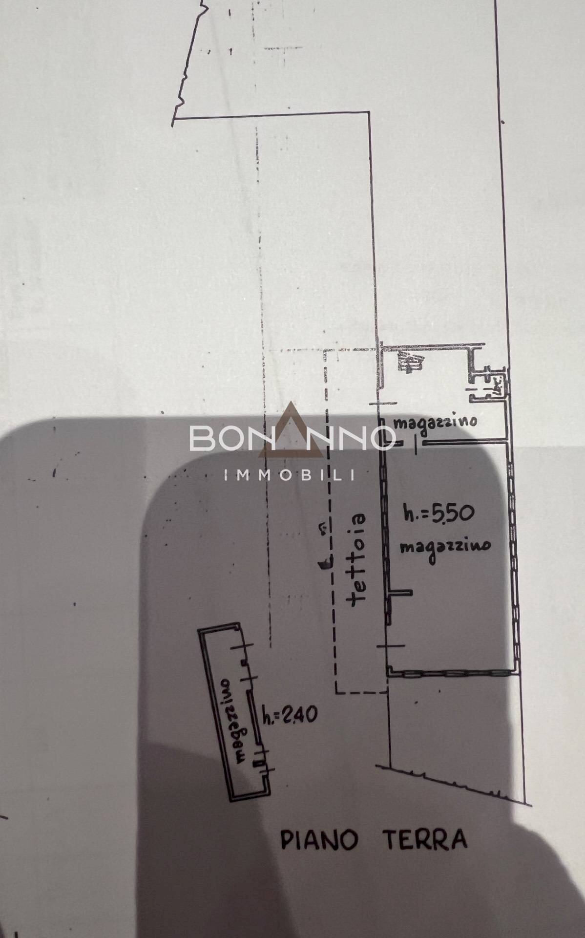 Foto 23 - Locale Commerciale sr 53
 
7, Vedelago - planimetria 1