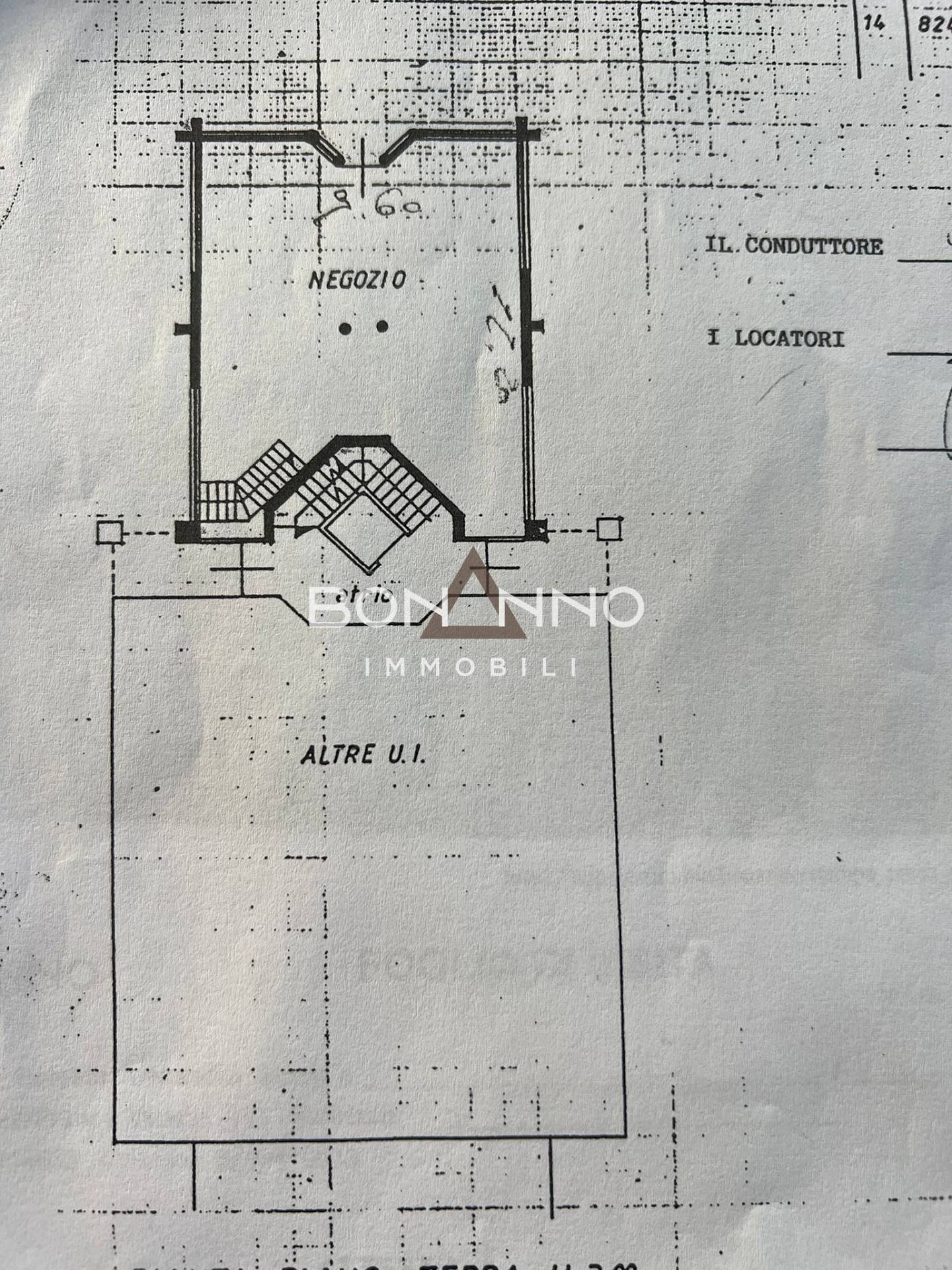 Foto 19 - Locale Commerciale Via Verdi
 
32, Loreggia - planimetria 1