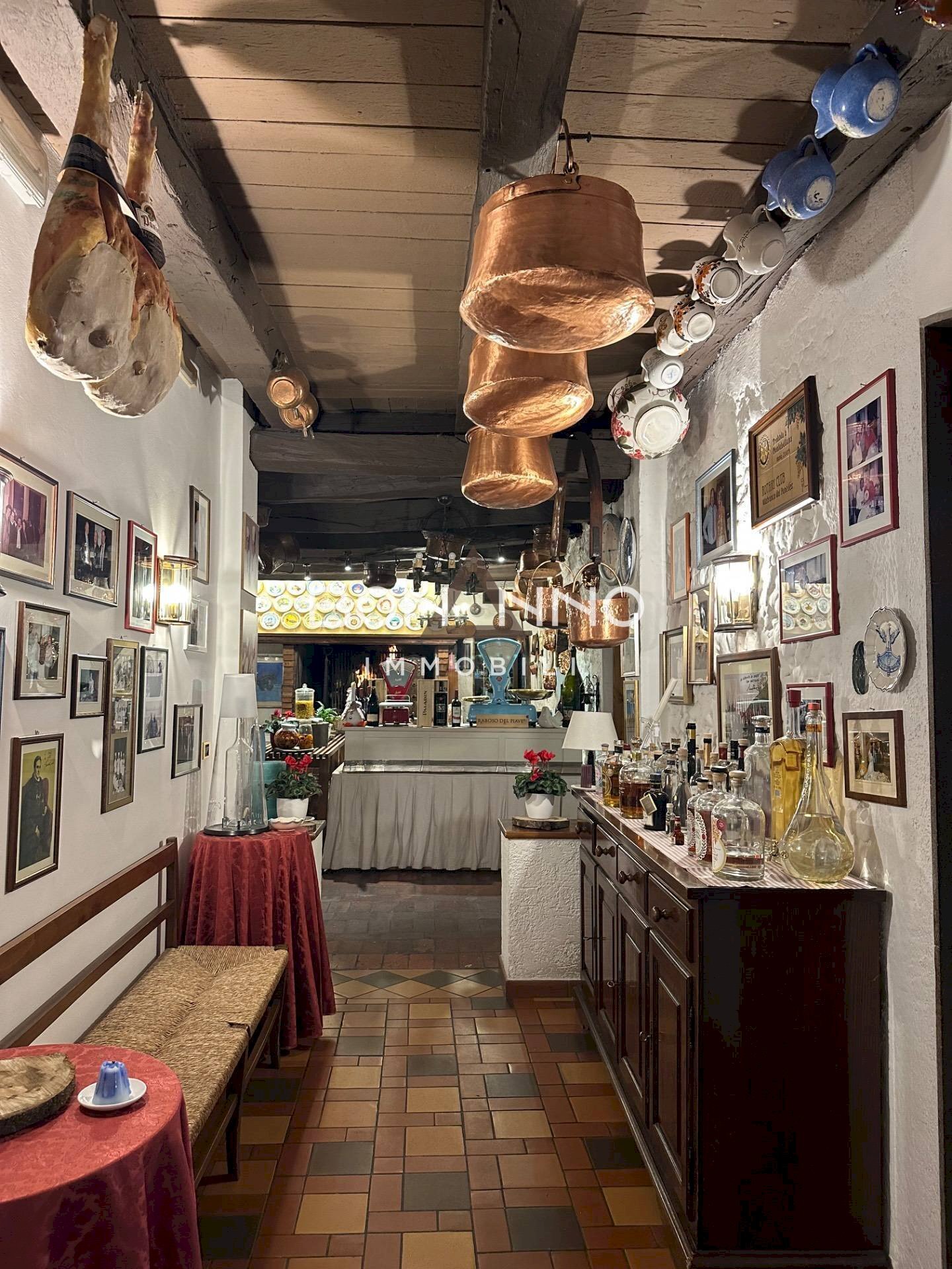 Foto 2 - Attività Commerciale VIA DIAZ GENERAL ARMANDO
11, Volpago del Montello - foto 2