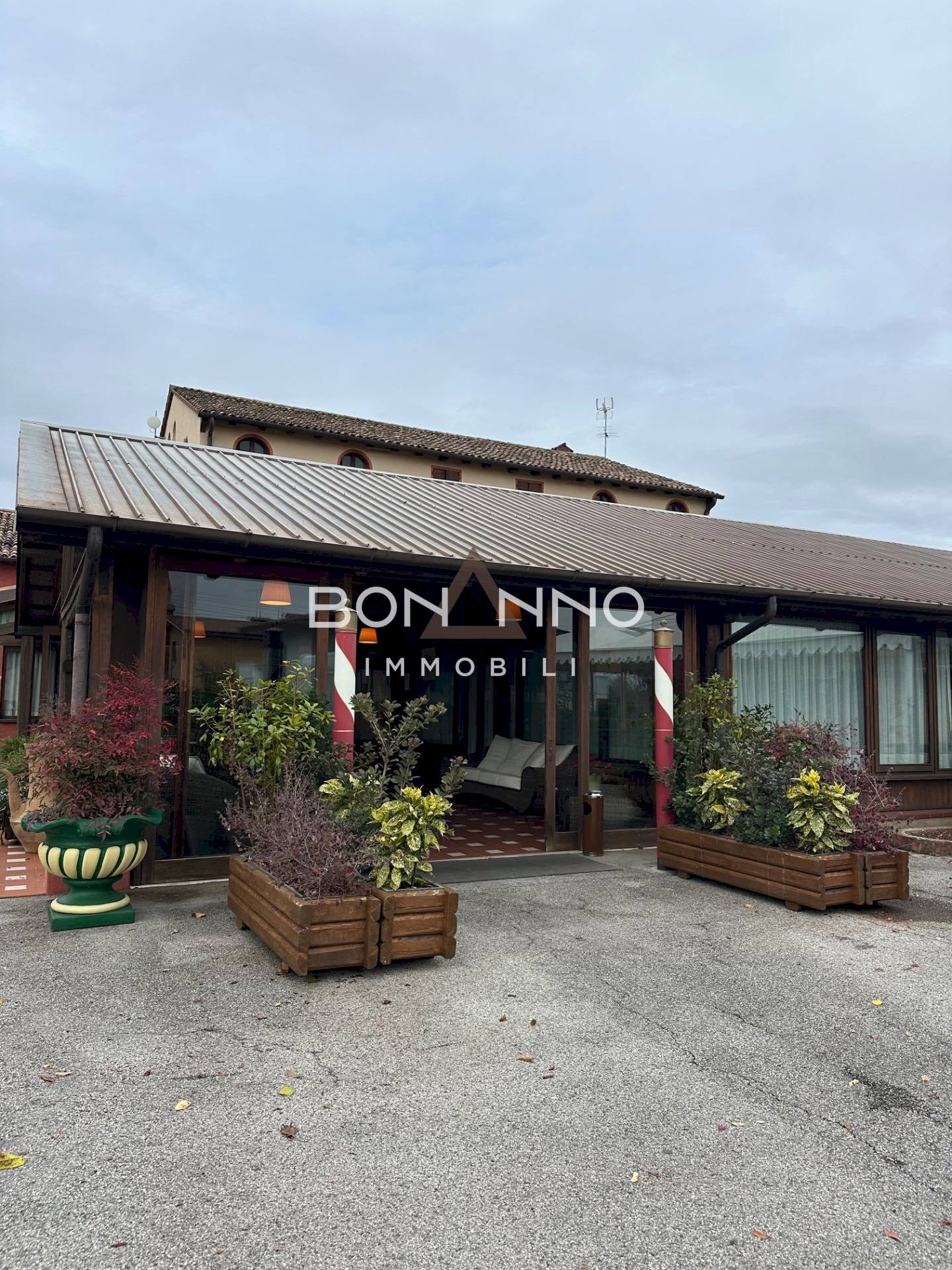 Foto 3 - Attività Commerciale VIA DIAZ GENERAL ARMANDO
11, Volpago del Montello - foto 3