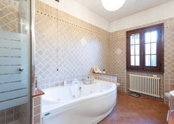 Foto 27 - Villa Via Vittorio Veneto
 
41, Casale sul Sile - foto 27