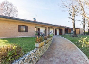 Foto 36 - Villa Via Vittorio Veneto
 
41, Casale sul Sile - foto 36