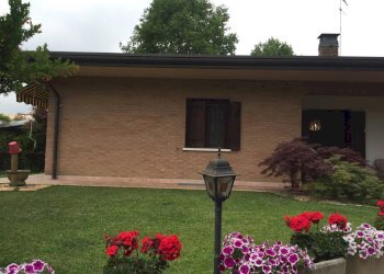 Foto 49 - Villa Via Vittorio Veneto
 
41, Casale sul Sile - foto 49