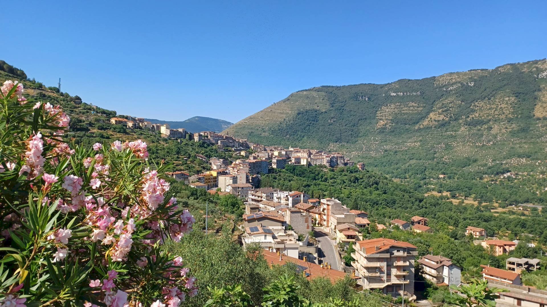 Foto 1 - Three-room apartment piazza S. Angelo, Vallecorsa - photo 1