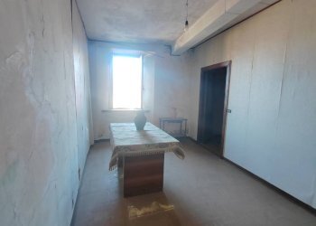 Foto 10 - Trilocale piazza sant'angelo
 
13, Vallecorsa - foto 10